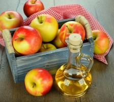 Top 10 Công dụng thần kỳ của giấm táo đối với sức khỏe