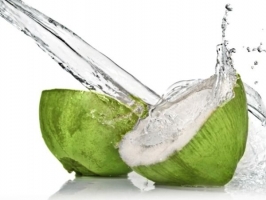 Top 6 Tác dụng của nước dừa đối với sức khỏe