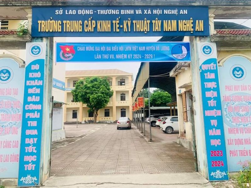 Học Nghề Tin Học Văn Phòng Ở Nghệ An: 5 Trường Uy Tín 11